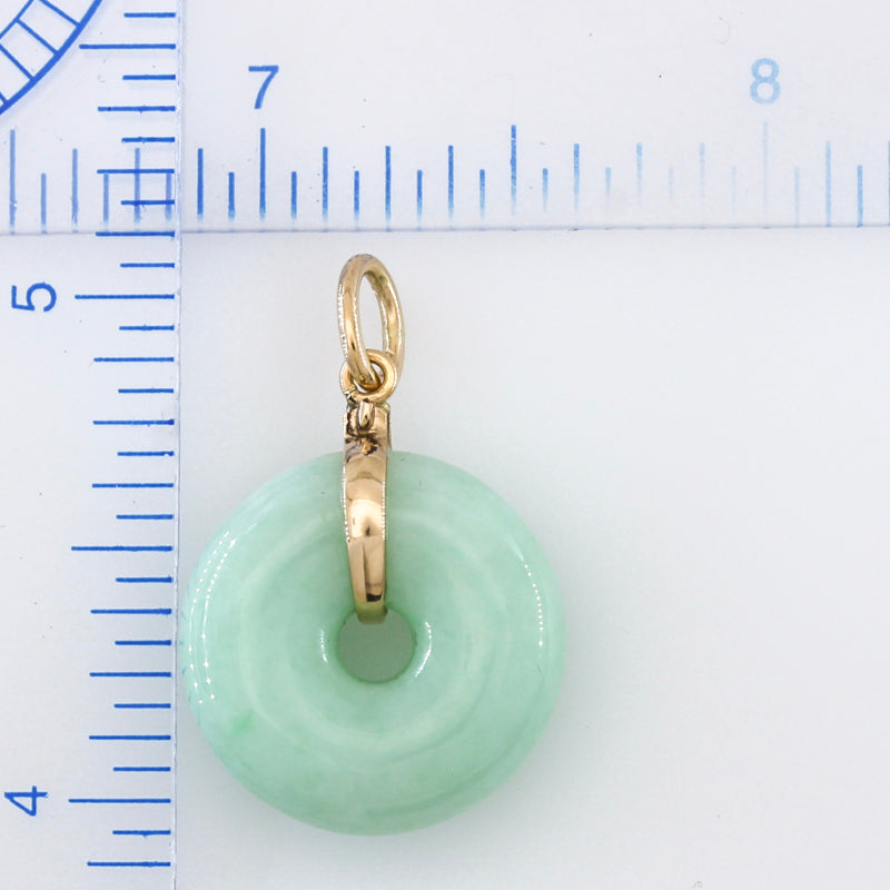 14K YELLOW GOLD GREEN JADEITE JADE PI DISC PENDANT UPC #367975