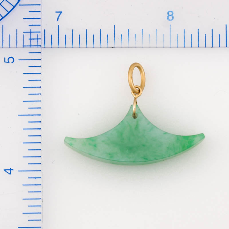 18K YELLOW GOLD GREEN JADEITE JADE PENDULUM PENDANT UPC #378544