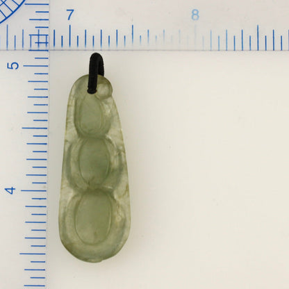 GREEN JADEITE JADE CARVED PEA POD PENDANT UPC #390287