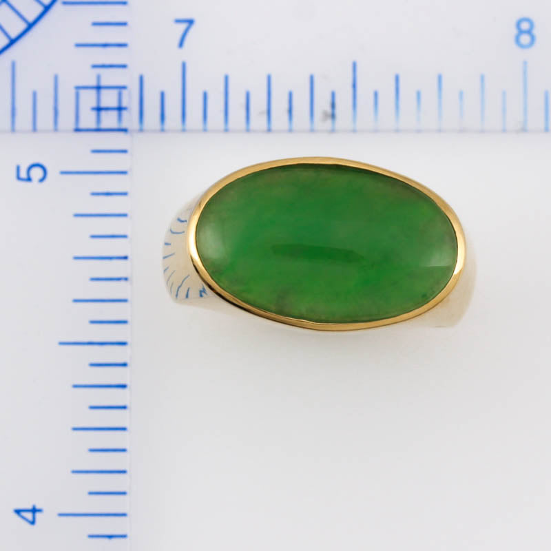 18K YELLOW GOLD GREEN JADEITE JADE EAST WEST RING UPC #373617