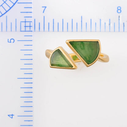 18K YELLOW GOLD GREEN JADEITE JADE BYPASS RING UPC #369054