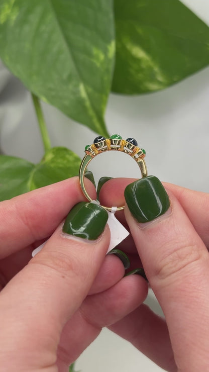 18K YELLOW GOLD GREEN JADEITE JADE BAND RING UPC #375963