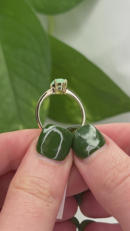 14K YELLOW GOLD GREEN JADEITE JADE RING UPC #387294