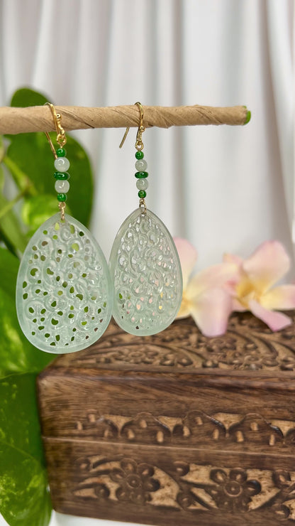 18K YELLOW GOLD ICY GREEN JADEITE JADE CARVED DROP EARRING UPC #390669