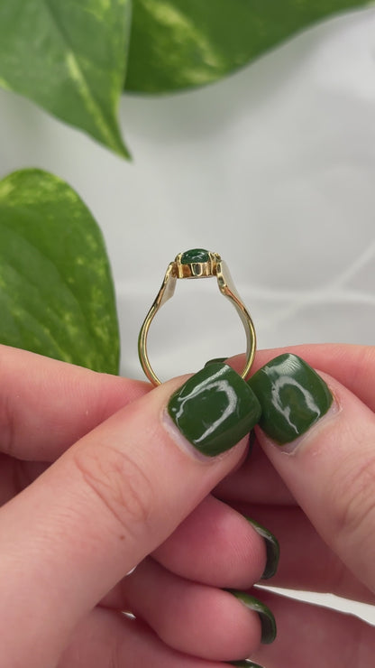 18K YELLOW GOLD GREEN JADEITE JADE RING UPC #292154